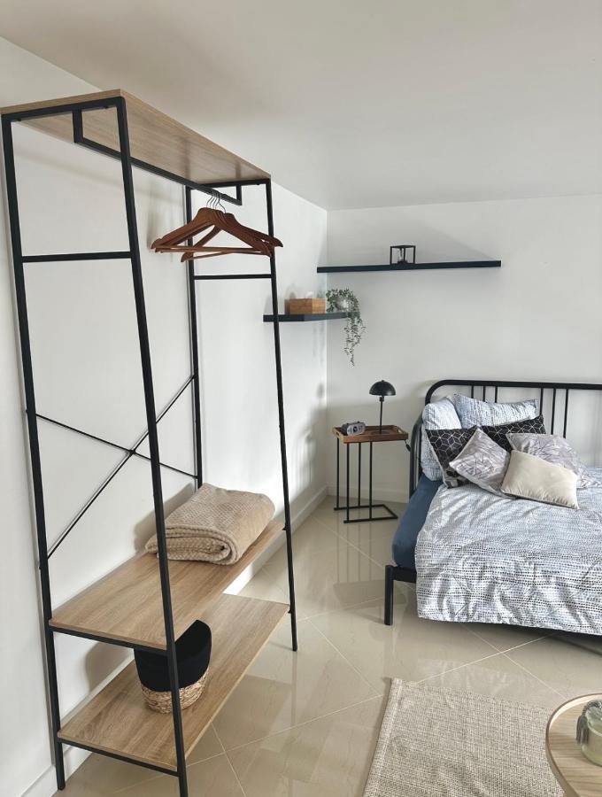 Petite Maison Studio Tout Confort Cosy Givors Autoroute Et Gare公寓 外观 照片