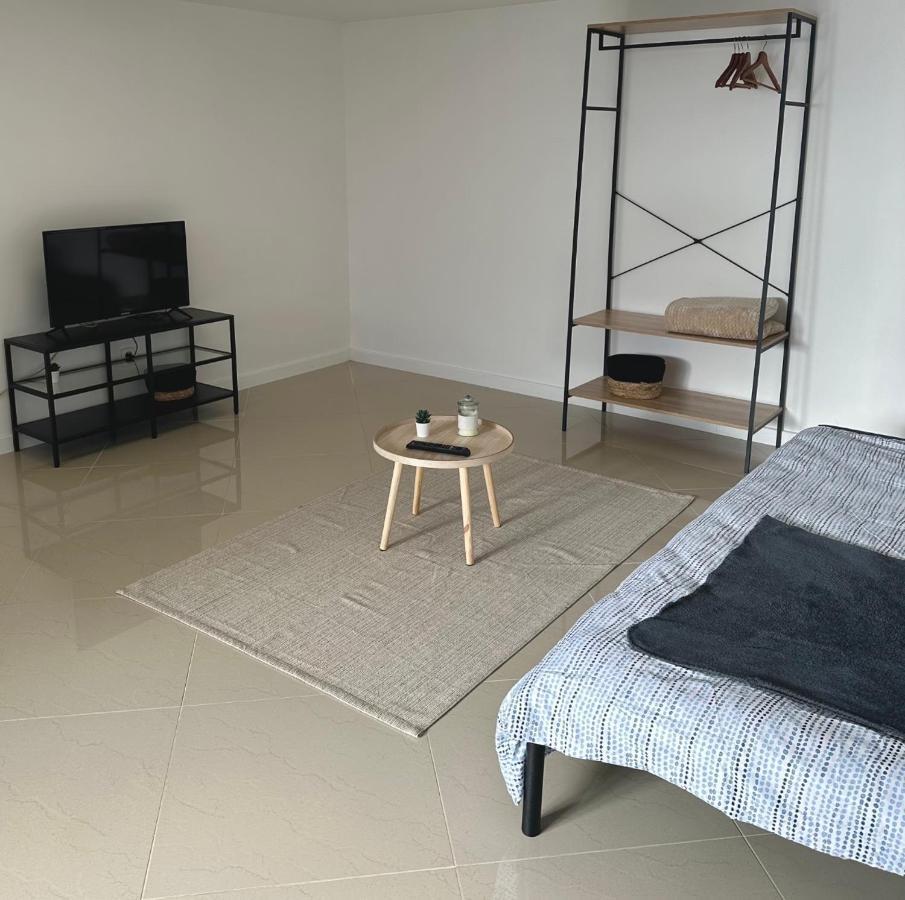 Petite Maison Studio Tout Confort Cosy Givors Autoroute Et Gare公寓 外观 照片